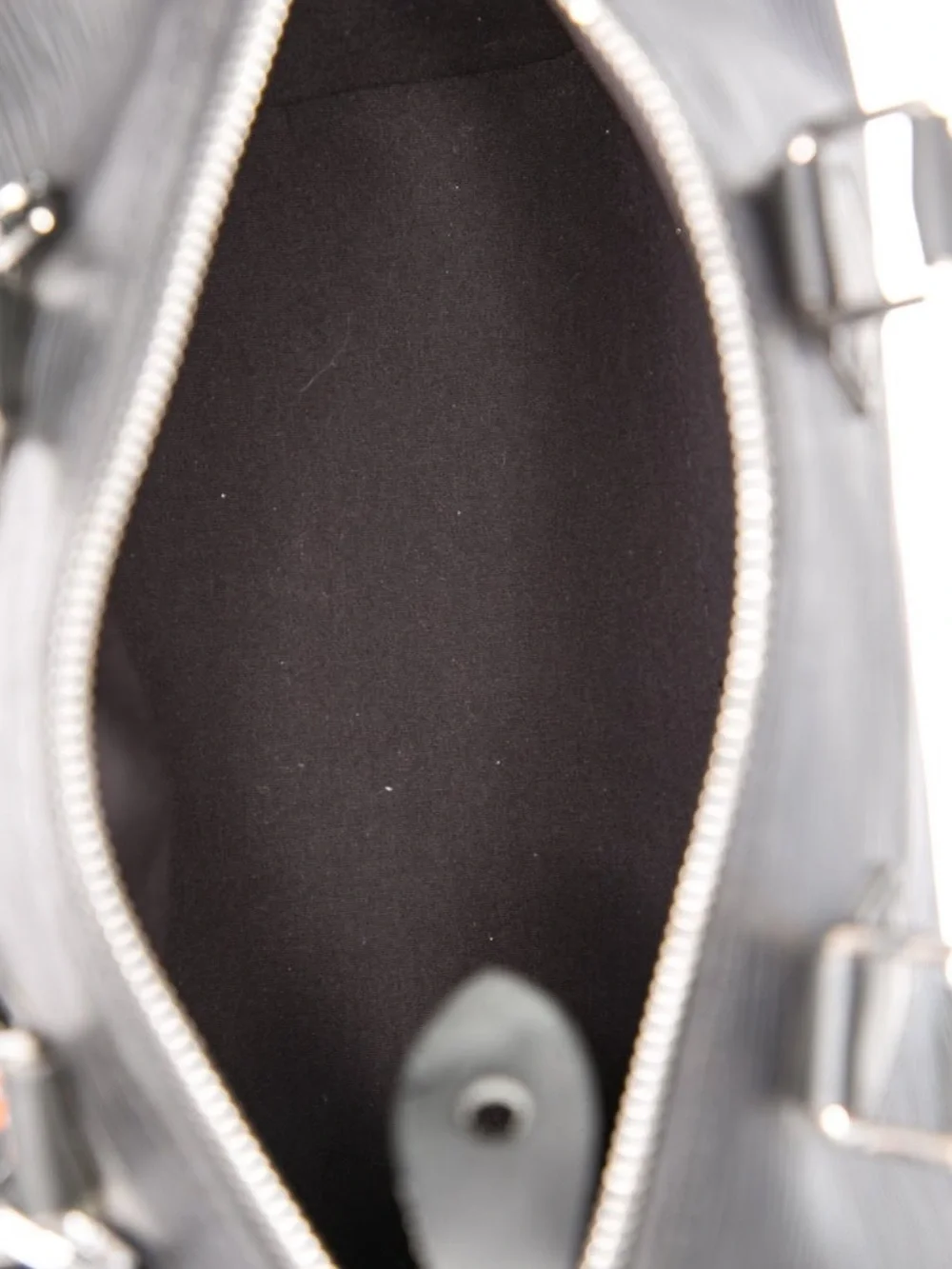 Louis Vuitton Black Epi Speedy 25